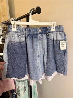 Blank NYC Two-Tone Light & Dark Blue soft Patchwork Shorts